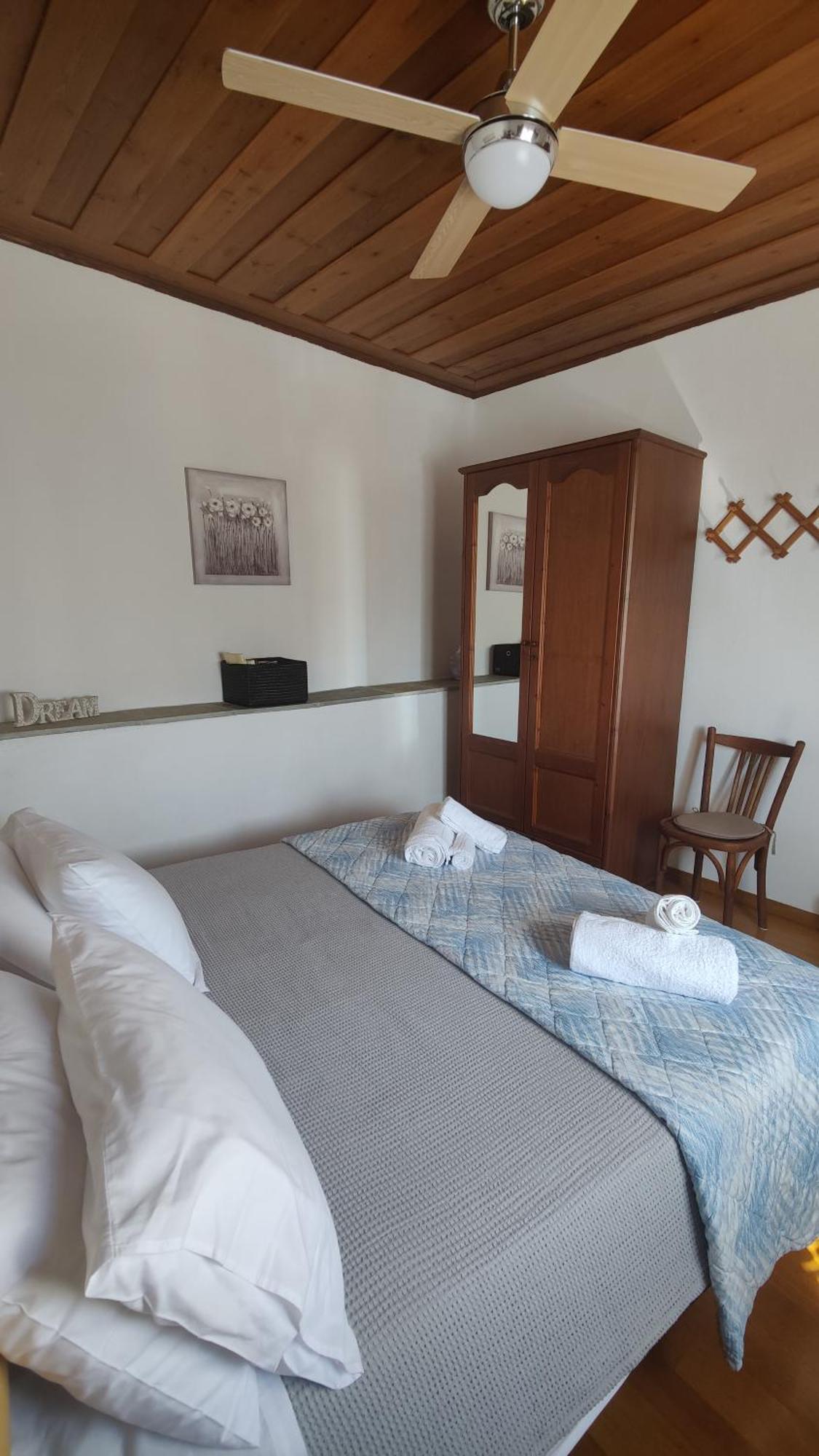 Holiday home The Stone House In Halkidiki *